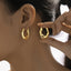 Boucles d'oreilles élégantes en teinte dorée pour femmes